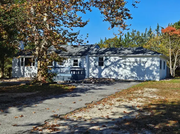 421 Dover Rd, Toms River, NJ 08757
