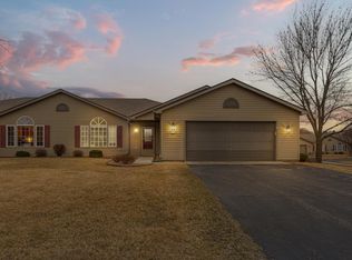 2405 Cornell Dr, Faribault, MN 55021