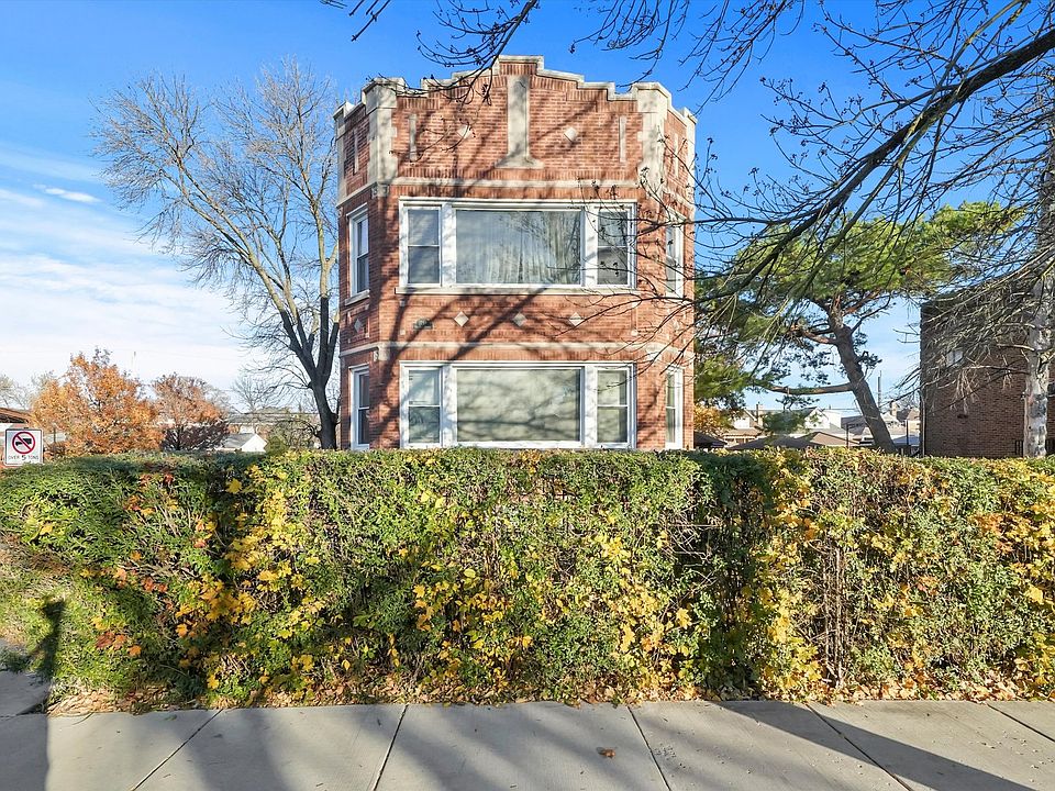 1st image of 1759 N Oak Park Ave