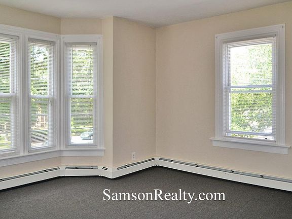 5th image of 58 Grove Ave