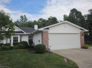 18529 Woodhaven Dr, Strongsville, OH 44149