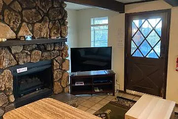 417 Mechem Dr #L4 — Photo 3