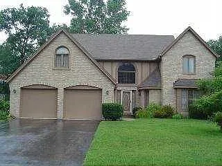 7304 Regents Park Blvd photo 1
