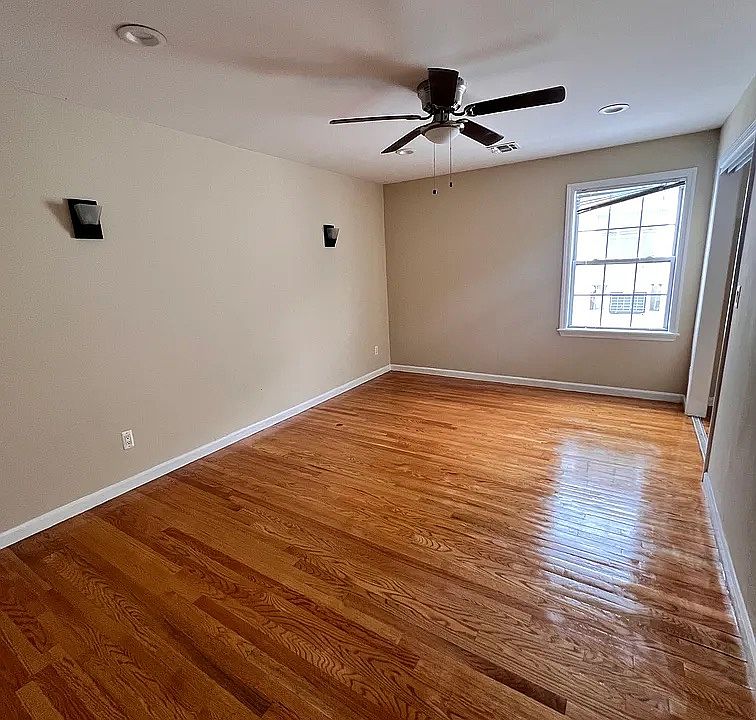 1st image of 157 Terrace Ave