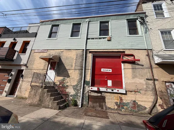 2168 E Firth St, Philadelphia, PA 19125
