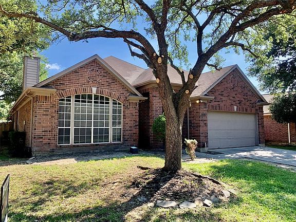 2nd image of 18326 Auburn Woods Dr
