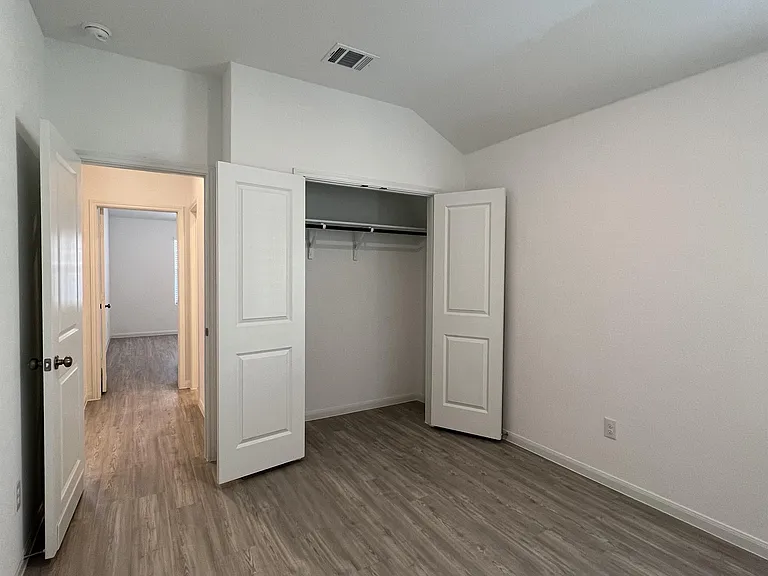7010 Pail Pl — Photo 34