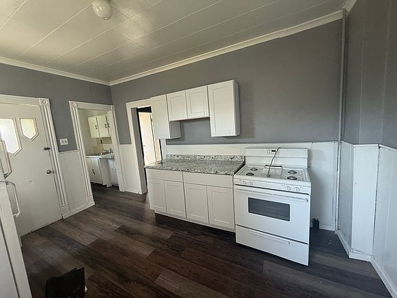 3rd image of 1210-1212 N Rebecca Ave