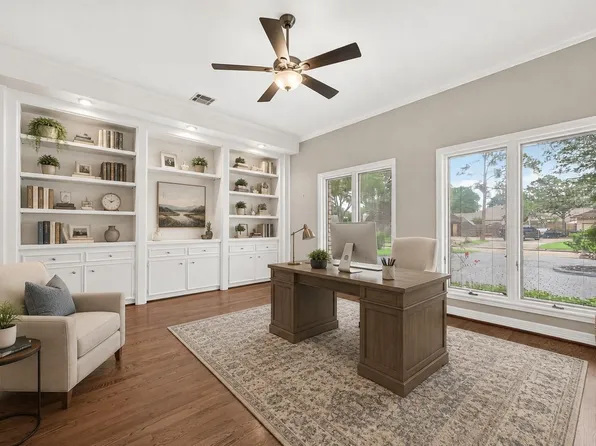 3007 Bainbridge Ct, Sugar Land, TX 77478
