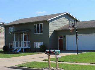 325 E Kevin Dr, Tea, SD 57064