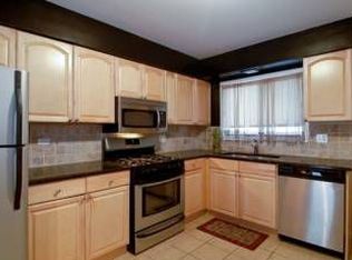 5143 N East River Rd UNIT 260, Chicago, IL 60656