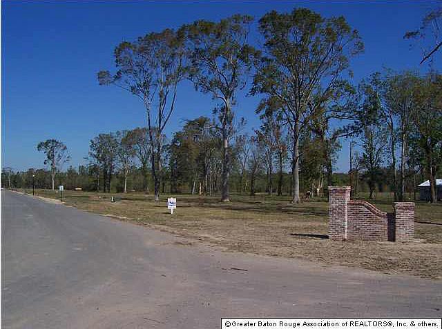 2nd image of 1-B-25 Laurel Pointe Dr