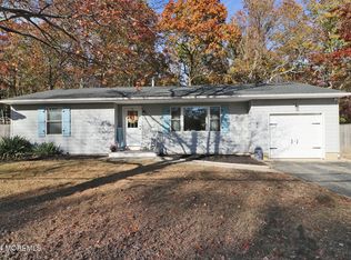 364 Constitution Dr, Lanoka Harbor, NJ 08734