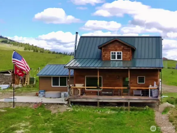 106 Bartroff Road, Oroville, WA 98844