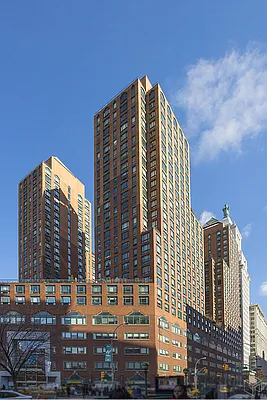 Rented by Halstead Real Estate | media 16