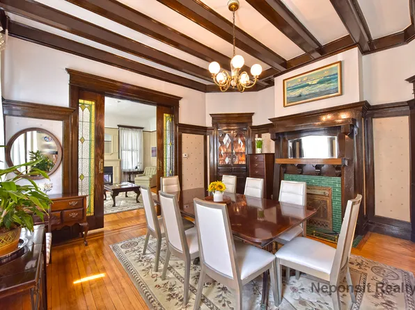 190 Beach 137th Street image 4 of 24