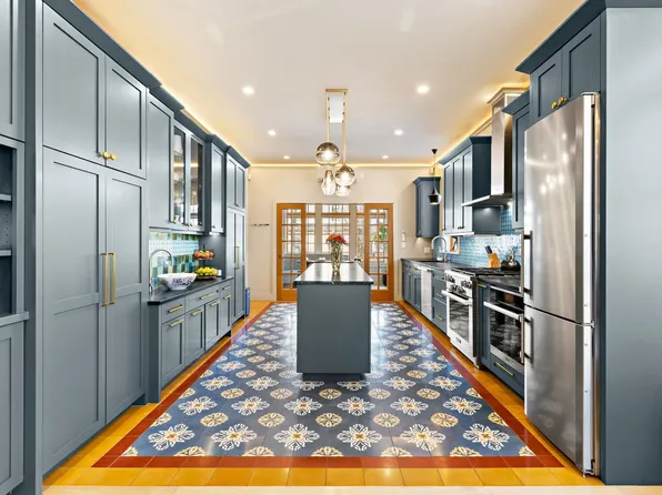 2214 Palisade Avenue image 1 of 50