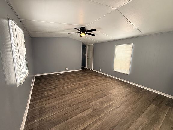3rd image of 136 W Skyline Dr #94