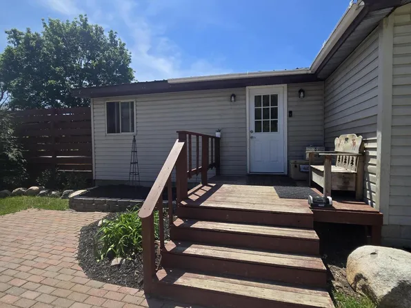12495 Five Mile Rd, Evart, MI 49631
