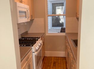 47 Avon St FLOOR 1, Lawrence, MA 01841