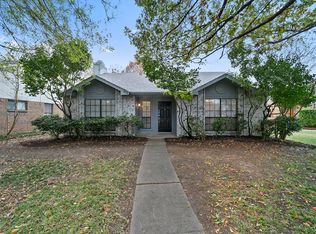 1802 Creekside Ct, Garland, TX 75040