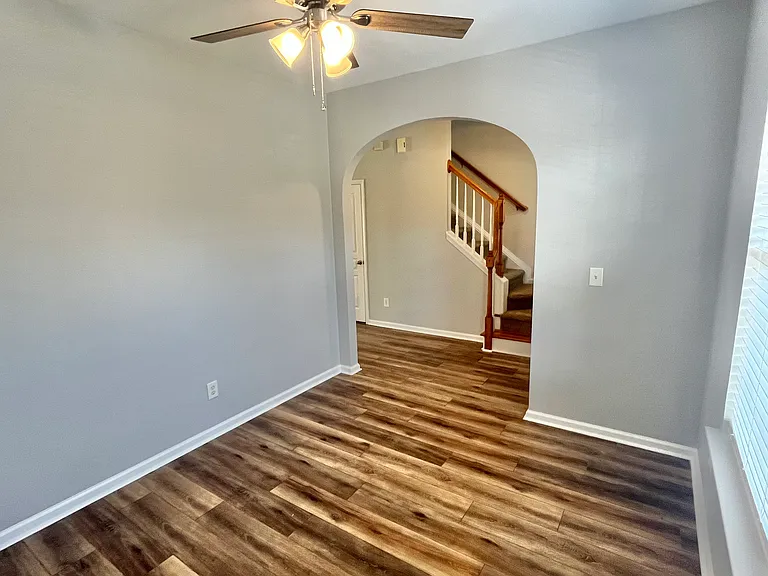 961 Copperstone Ln — Photo 4