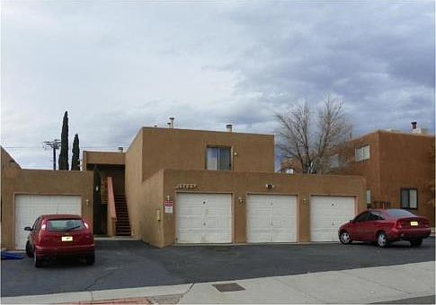 2nd image of 13405 Fruit Ave NE
