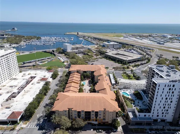 100 4th Ave S APT 213, Saint Petersburg, FL 33701