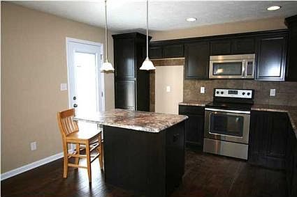 3rd image of 9629 Massey Dr