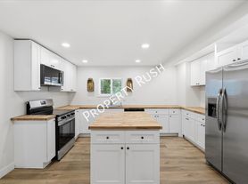 127 Summitt St
