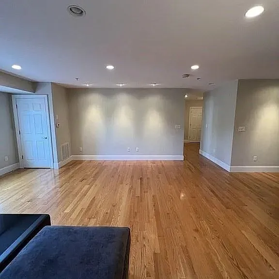 87 Franklin St #203 — Photo 6