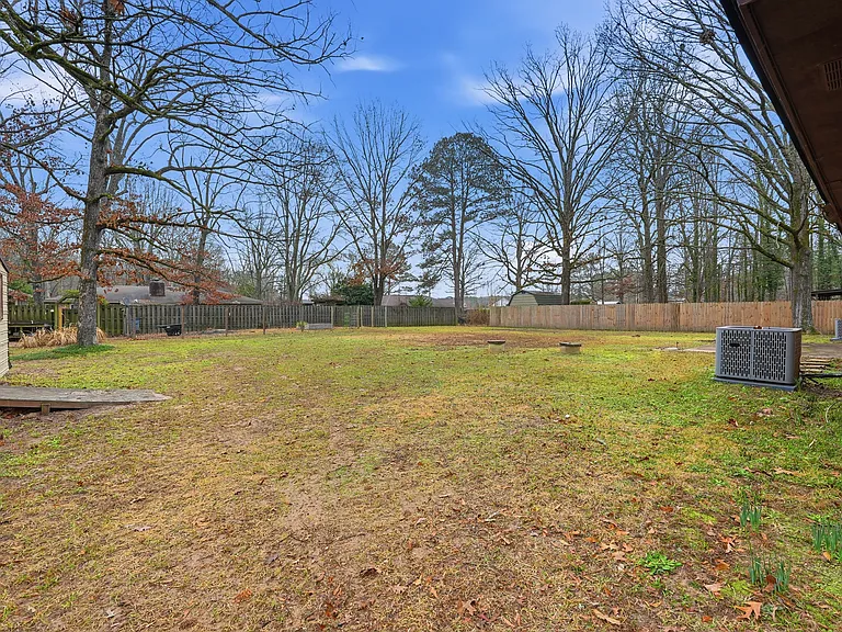 1903 Ginnett Rd — Photo 19