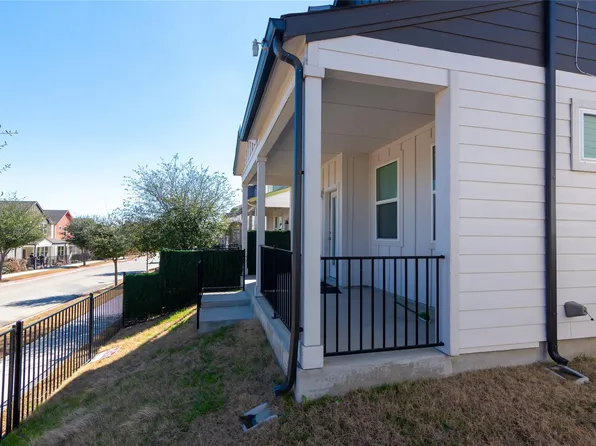 7106 Terrazzo Cottage Ln, Austin, TX 78744