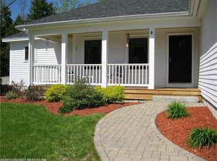 8 Old Dynamite Way, Gorham, ME 04038