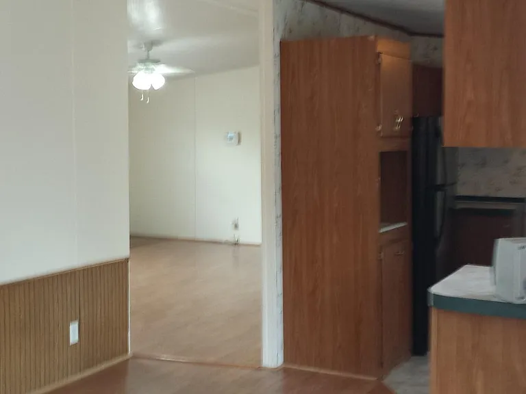 7316 Acropolis Dr — Photo 4