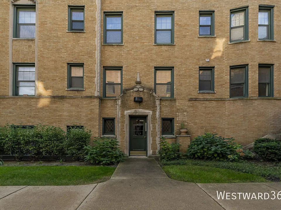 142 Clyde Ave #1W