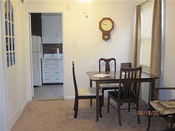 3rd image of 8320 Lindbergh Ave