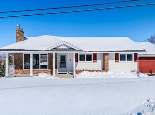 7 Fairview Dr, Truro, NS B2N 1S2