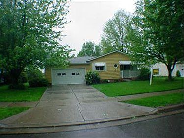 1st image of 30305 Twin Lake Dr