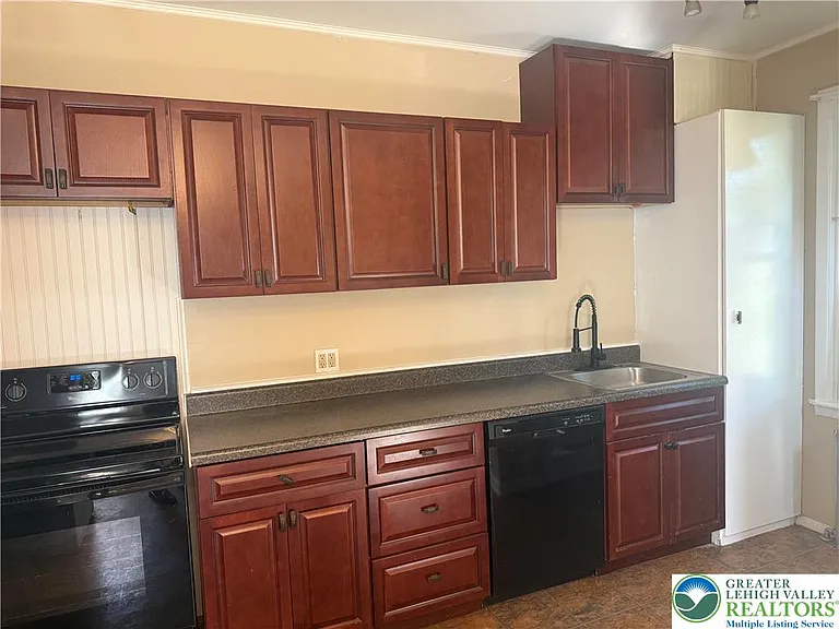 9175 Haaf Rd #1 — Photo 4