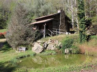 127 Blankenship Rd, Mars Hill, NC 28754