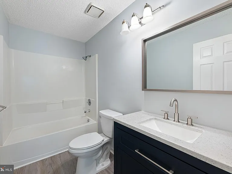 9 Mulberry Ct — Photo 16