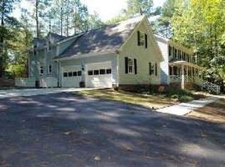 3105 Fox Shadow Dr, Apex, NC 27502