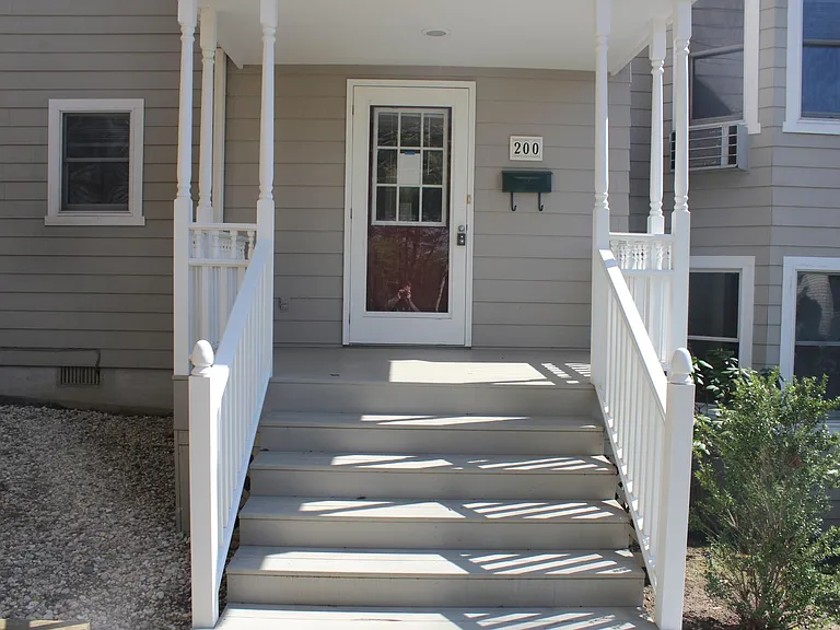 200 Terrace Pl #A — Photo 3