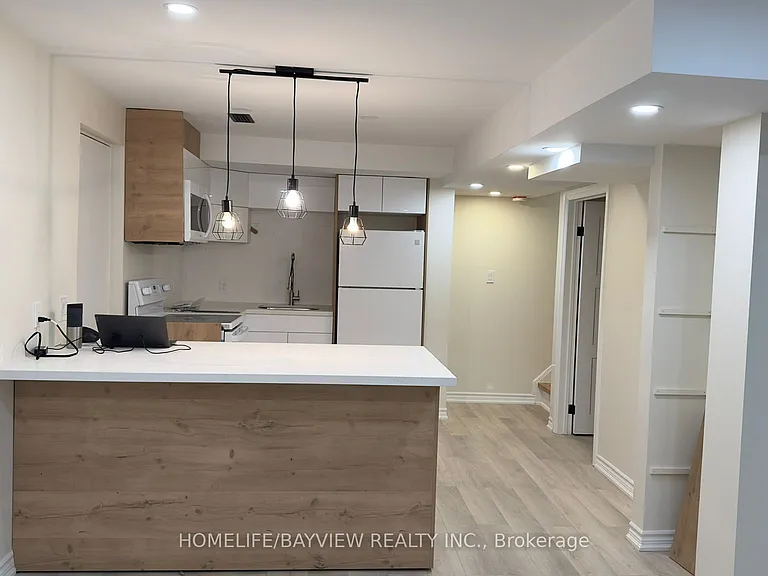 128 Adam Pl — Photo 9