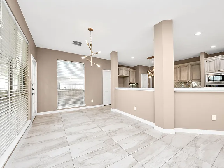 3210 Shadowwalk Dr — Photo 14