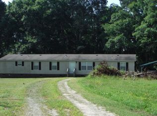 922 Bolton Ln, Edgemoor, SC 29712