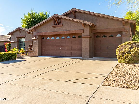 3rd image of 25642 N FERNBUSH Drive