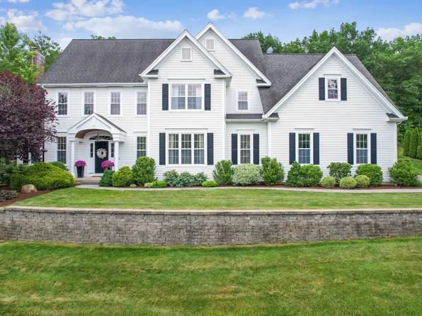 61 Ellsworth Lane, Canton, CT 06019