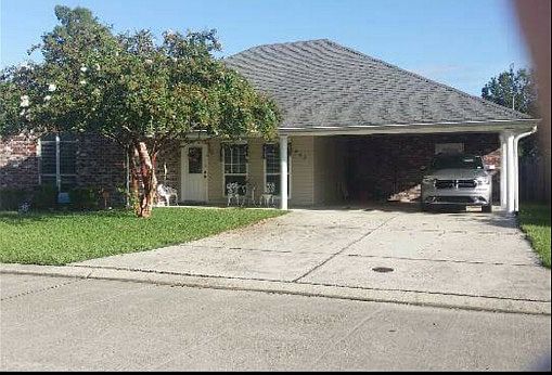 2nd image of 407 Tanglewood Dr